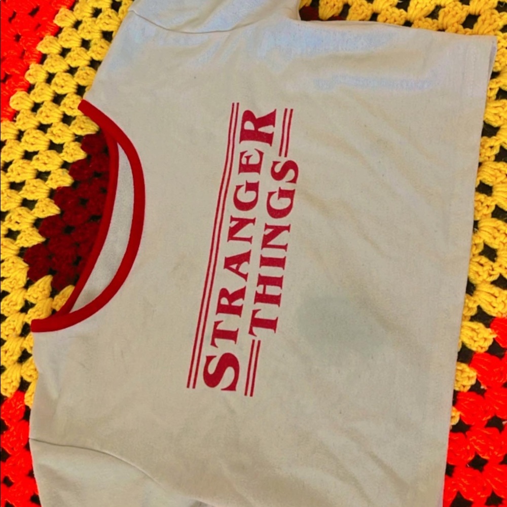Stranger Things Crop Top - Picture 3 of 4